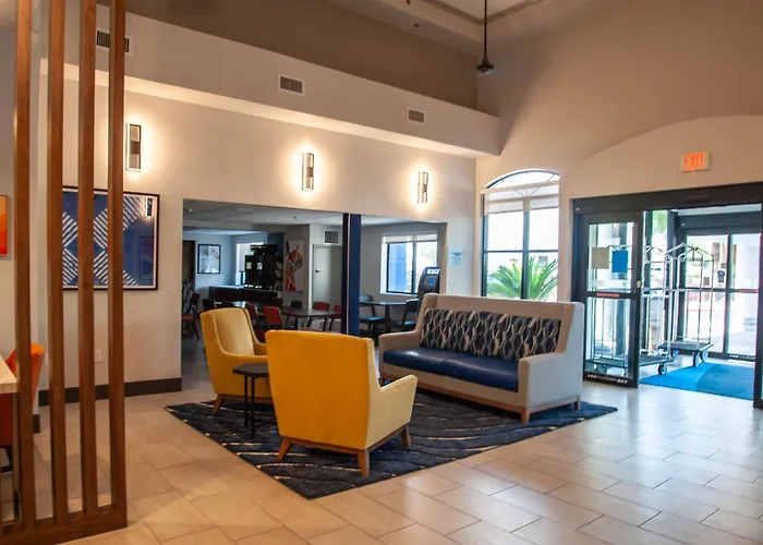 Express Tucson-airport By Ihg Hotel 2*