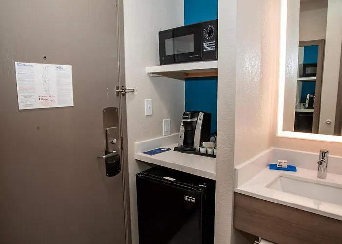 Express Tucson-airport By Ihg Hotel
