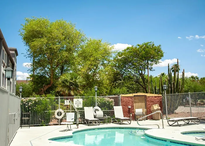 Express Tucson-airport By Ihg Tucson