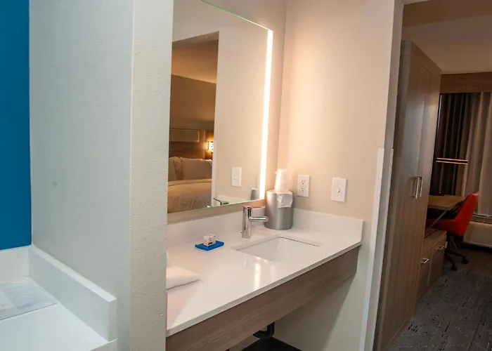 Express Tucson-airport By Ihg Hotel 2*
