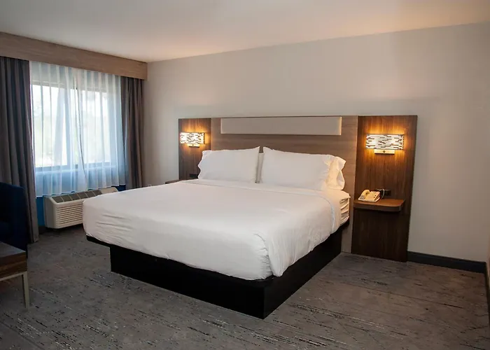 Express Tucson-airport By Ihg Hotel 2*