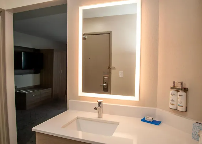 Hotel Express Tucson-airport By Ihg 2*