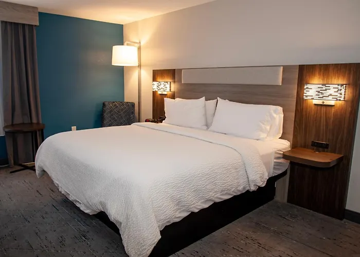 Express Tucson-airport By Ihg Hotel
