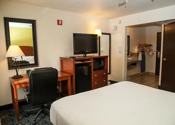 Express Tucson-airport By Ihg