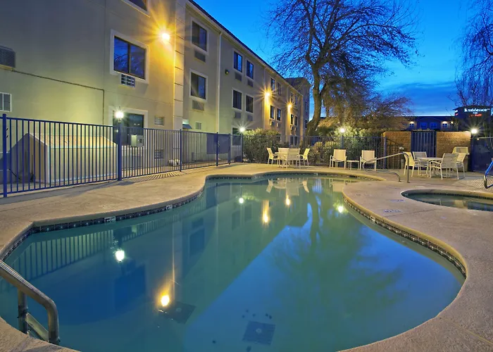Express Tucson-airport By Ihg Hotel