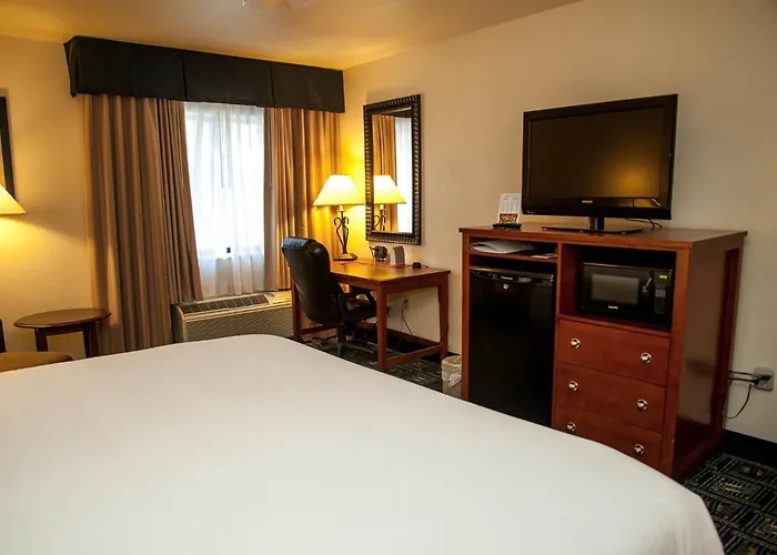 Express Tucson-airport By Ihg Hotel Tucson