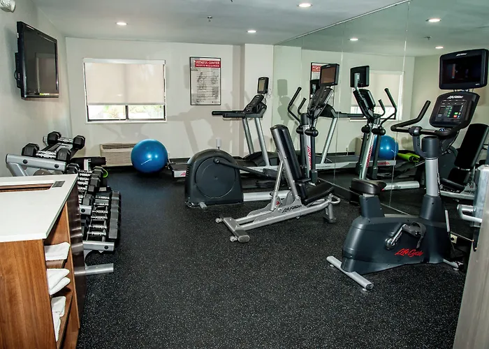 Express Tucson-airport By Ihg Hotel Tucson