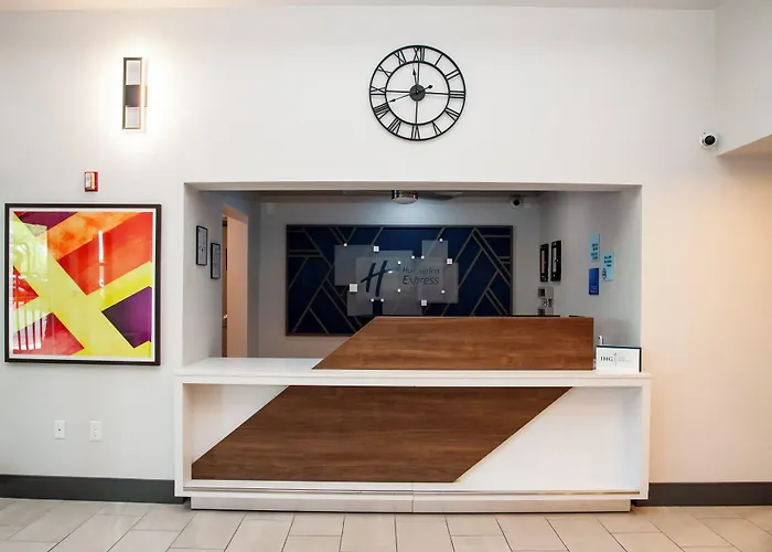 Hotel Express Tucson-airport By Ihg 2*