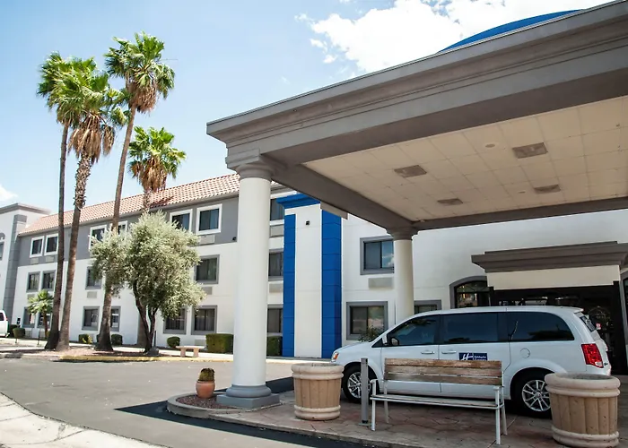 Express Tucson-airport By Ihg Hotel