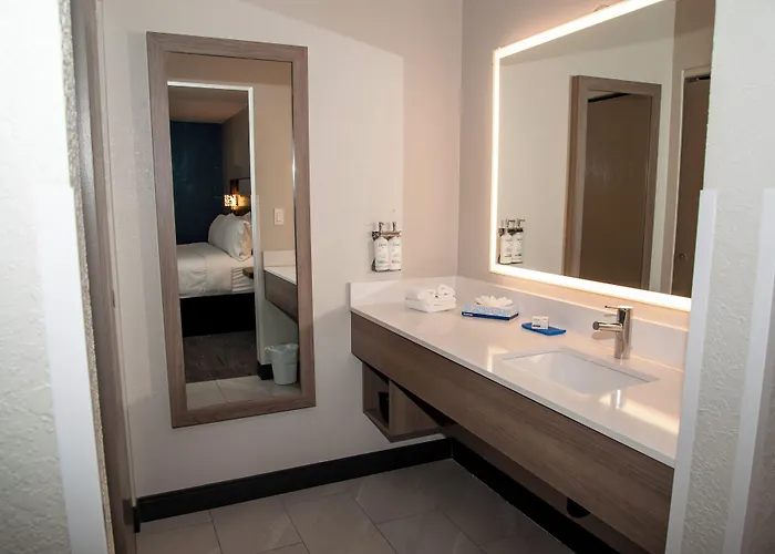 Express Tucson-airport By Ihg Hotel 2*
